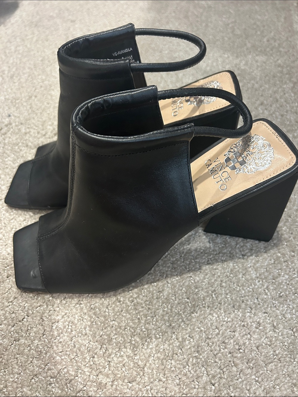 Vince Camuto Black Leather Square-Toe Block Heel Slingback Sandals